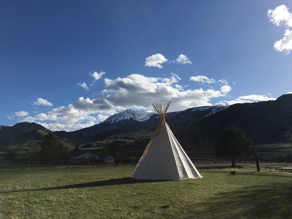 Dreamcatcher Tipi Hotel Gardiner Zewnętrze zdjęcie