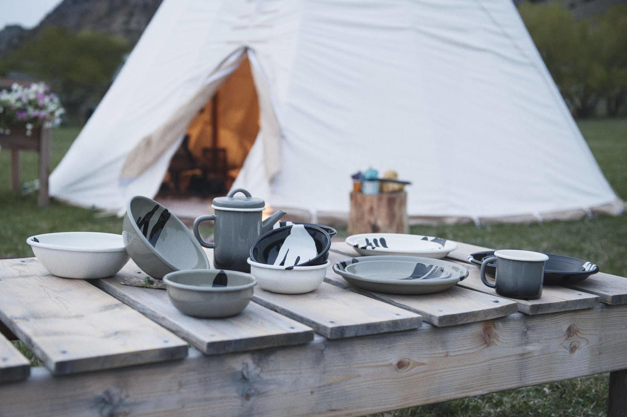 Dreamcatcher Tipi Hotel Gardiner Zewnętrze zdjęcie