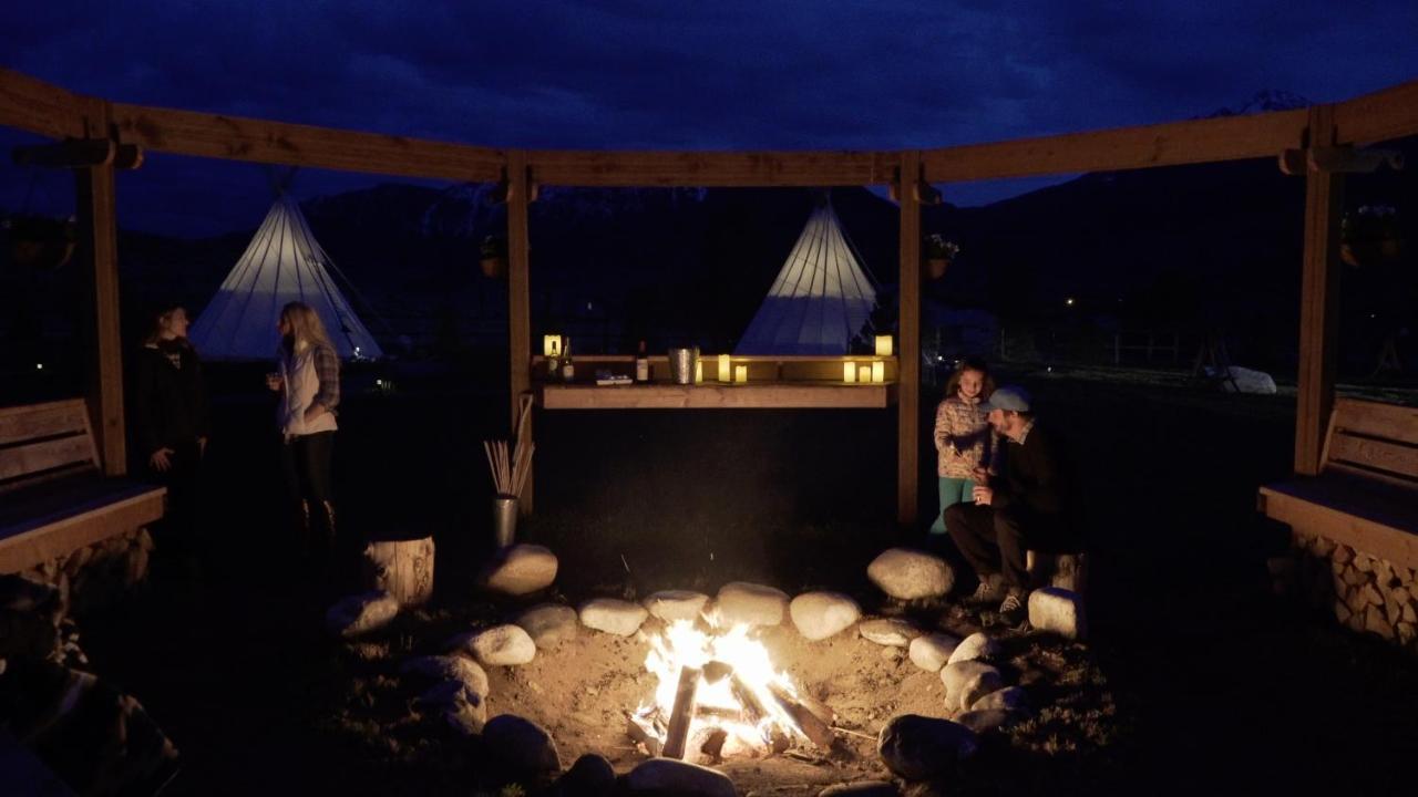 Dreamcatcher Tipi Hotel Gardiner Zewnętrze zdjęcie