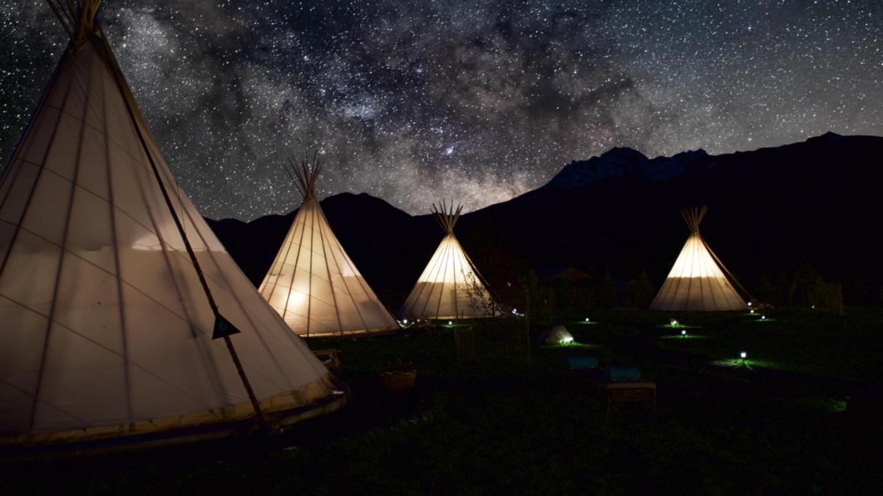 Dreamcatcher Tipi Hotel Gardiner Zewnętrze zdjęcie